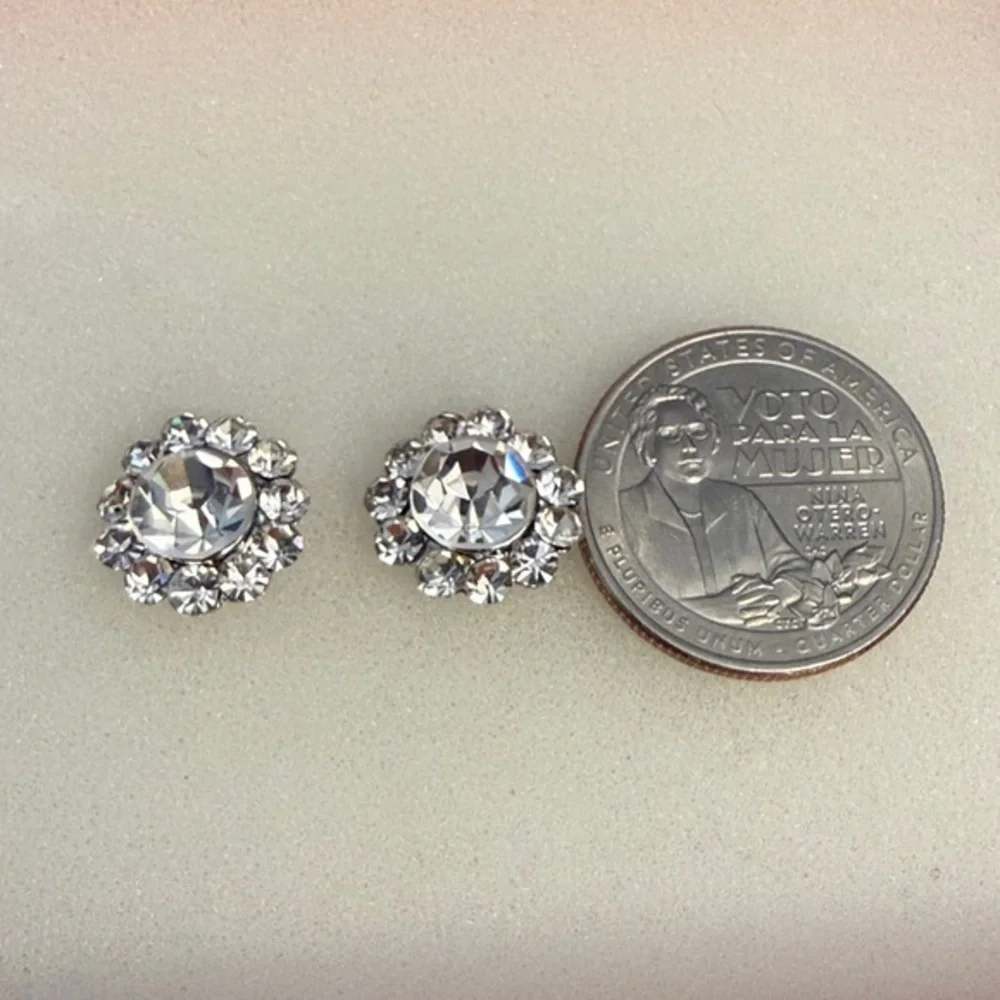 Women’s Stud Earrings in Silver Occasion earrings classic women’s jewelry